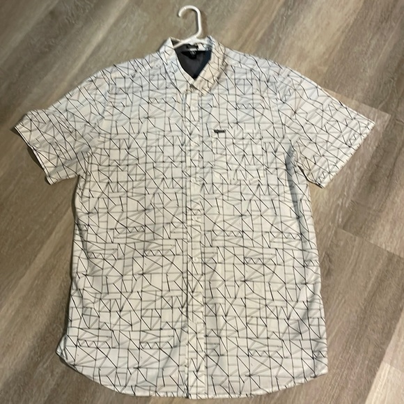 Like 🆕 Volcom Stone Men’s Button down, White with black design shirt, Size XL - Picture 1 of 4